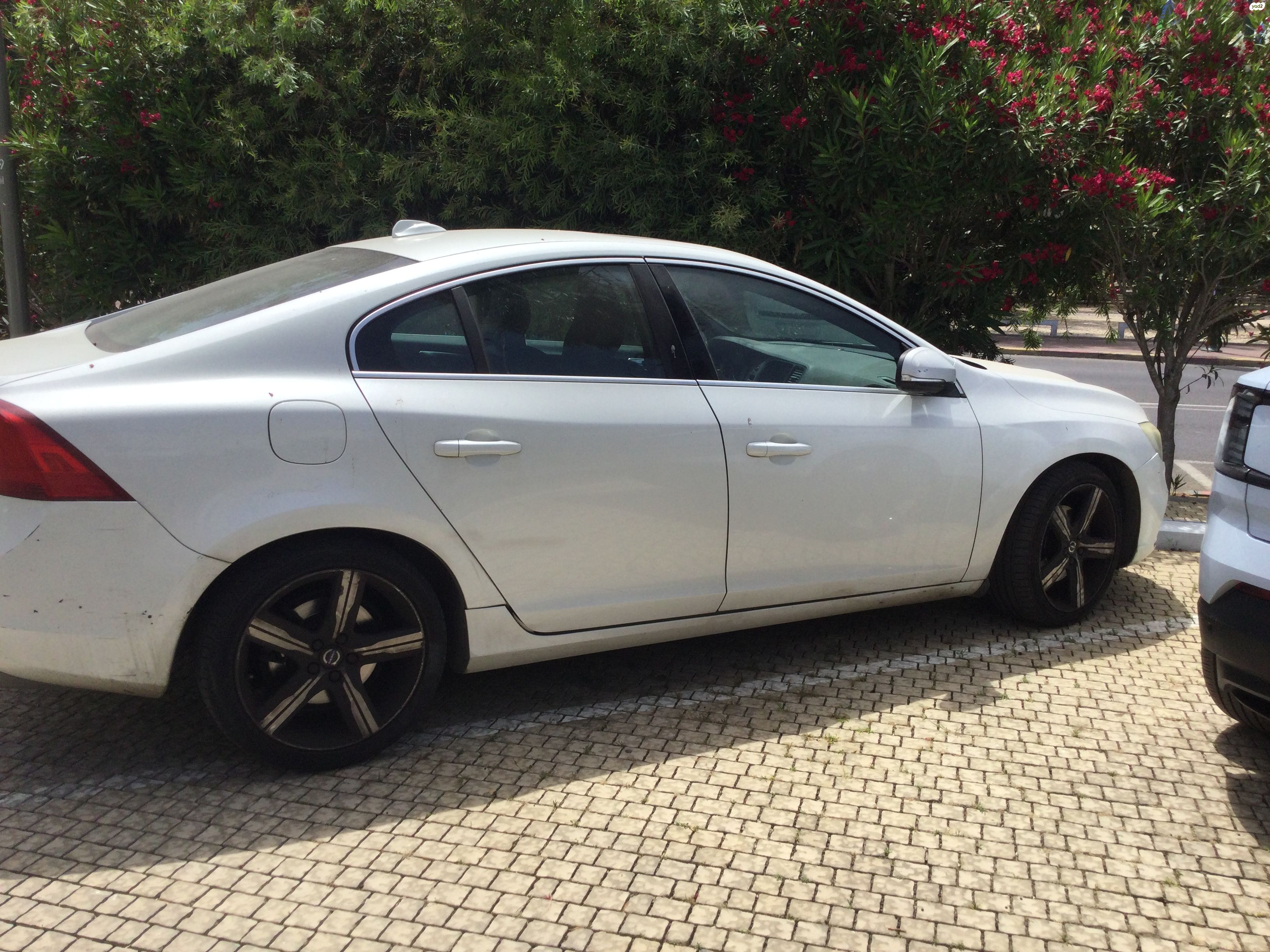 מודעת רכב וולוו S60