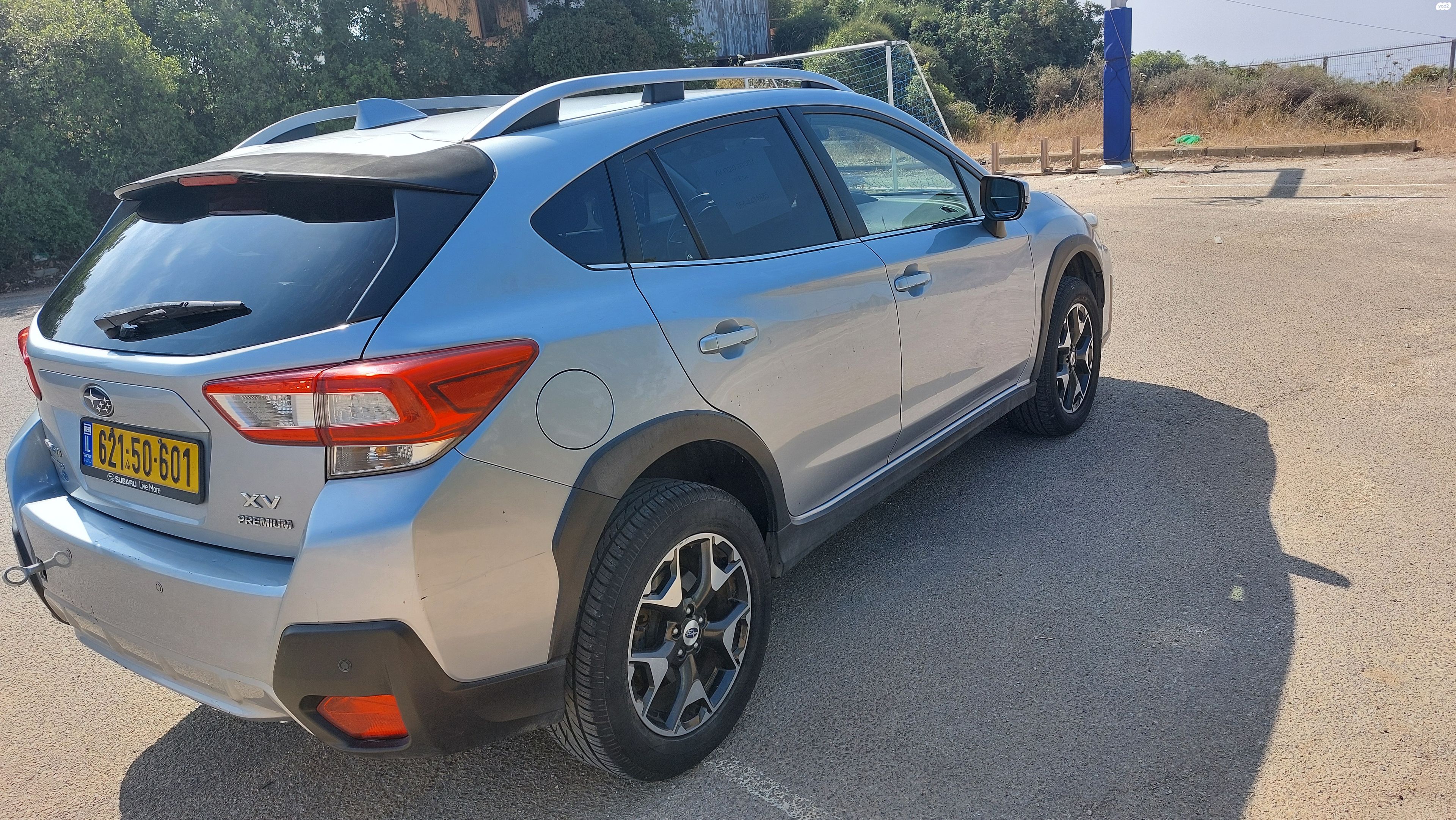 מודעת רכב סובארו XV