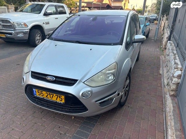 מודעת רכב פורד S-מקס