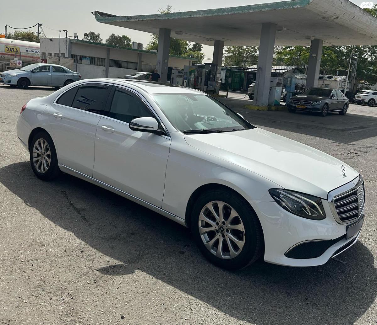 מודעת רכב מרצדס-בנץ E-class