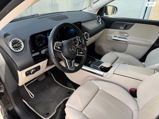 מרצדס-בנץ EQA