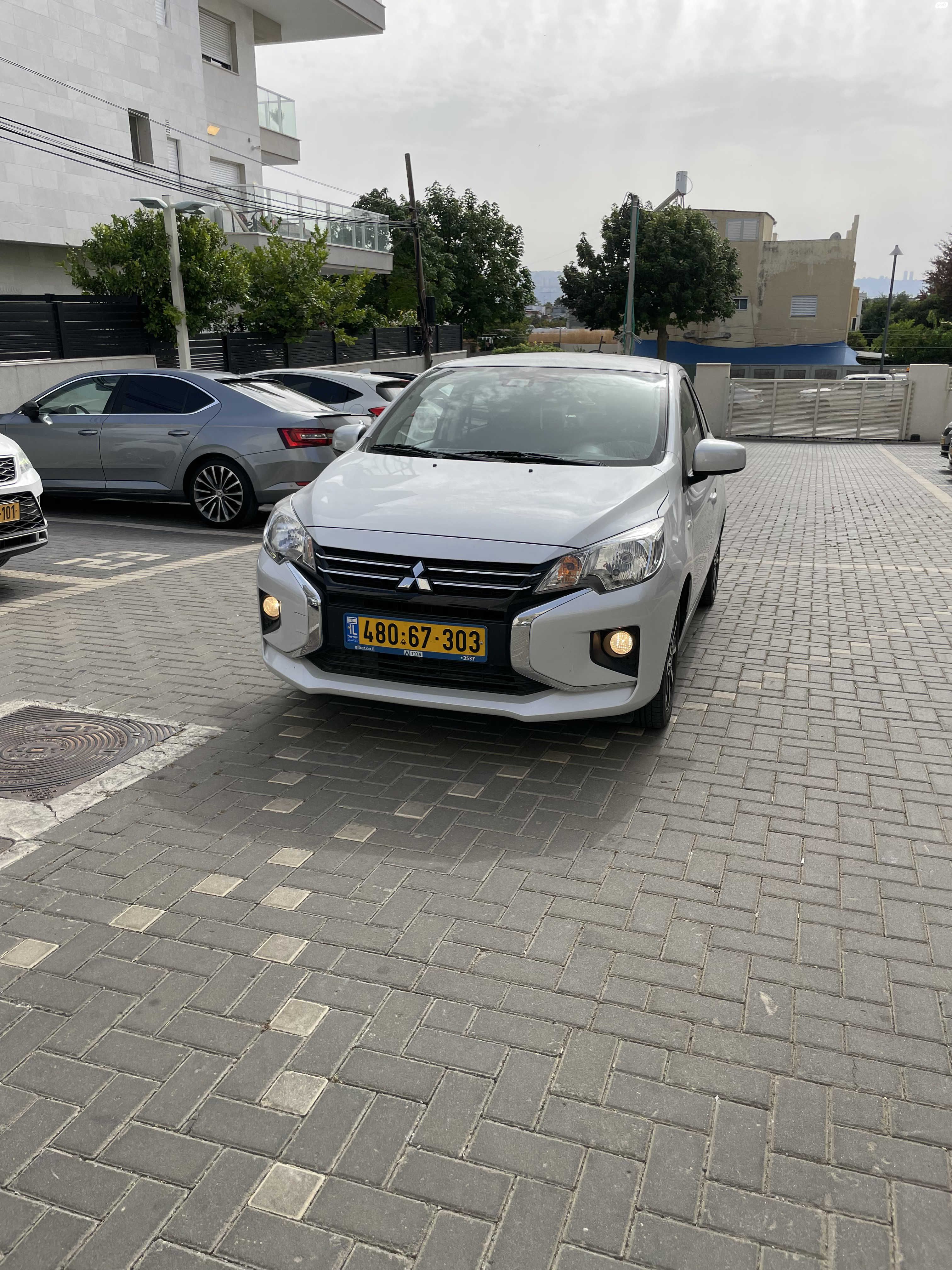 מודעת רכב מיצובישי ספייס סטאר