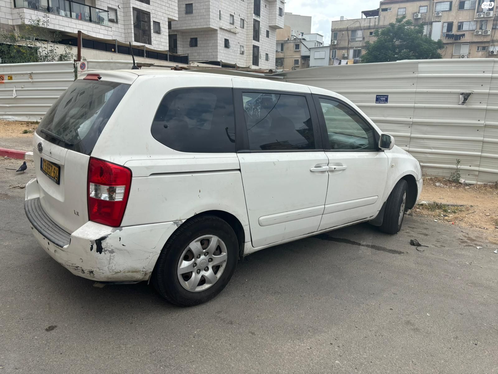מודעת רכב קיה קרניבל