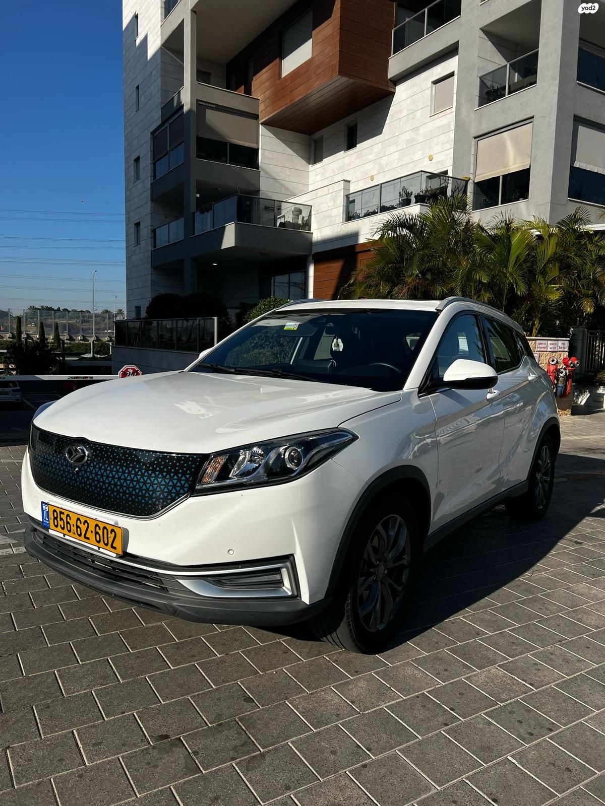 מודעת רכב סרס EV-3