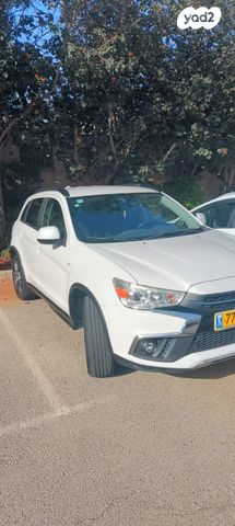 מודעת רכב מיצובישי ASX