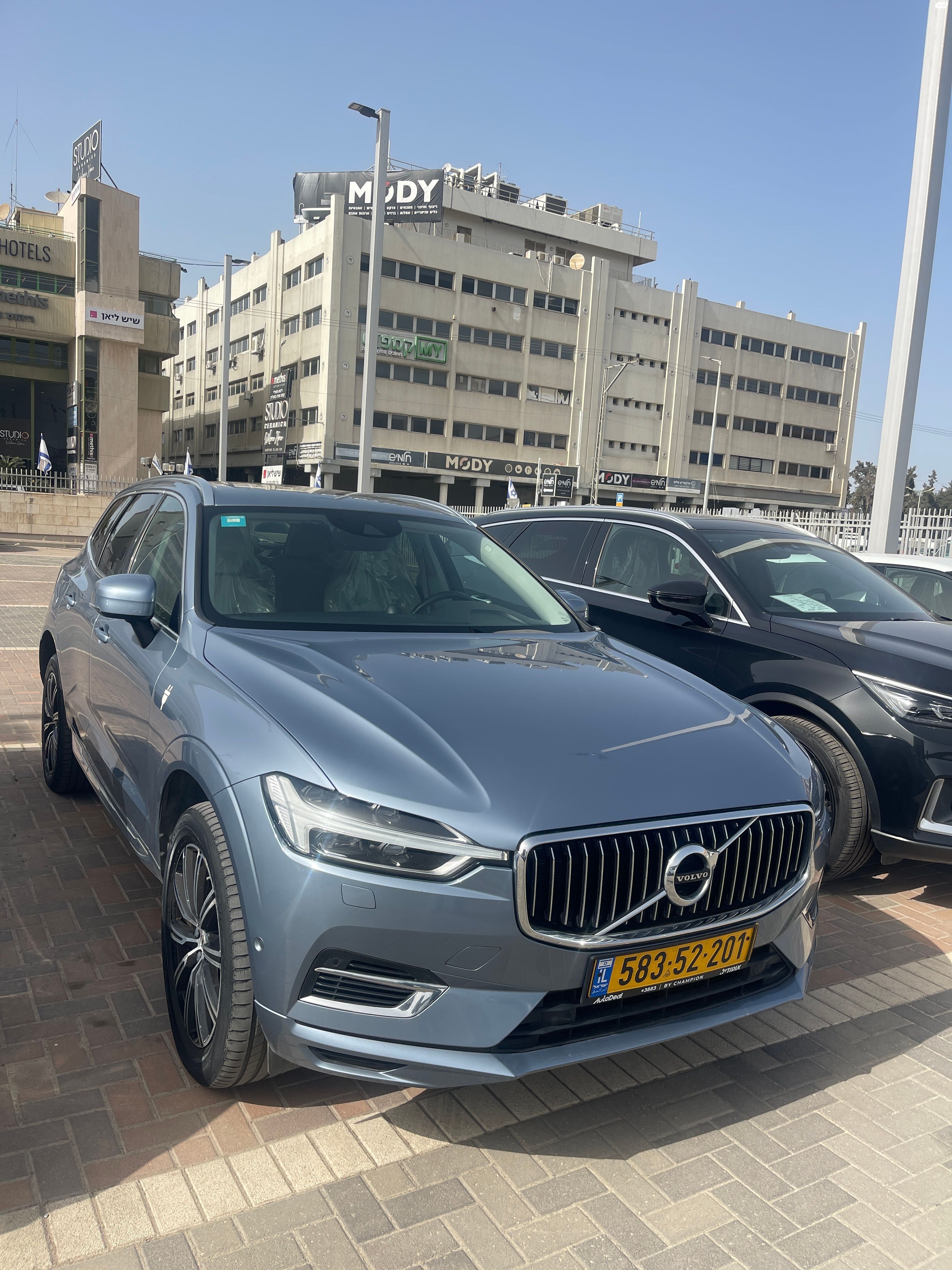 מודעת רכב וולוו XC60