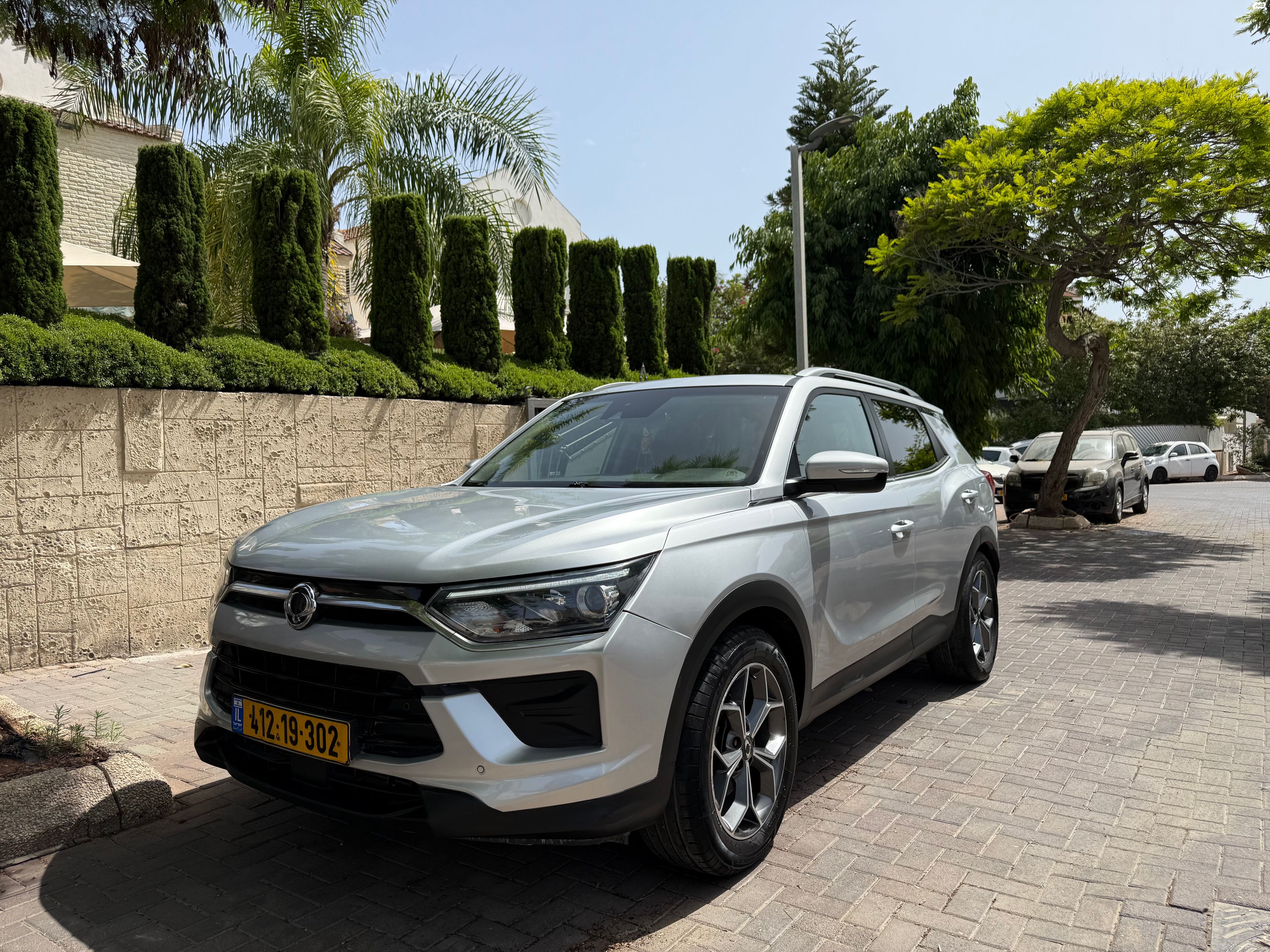 מודעת רכב סאנגיונג קורנדו