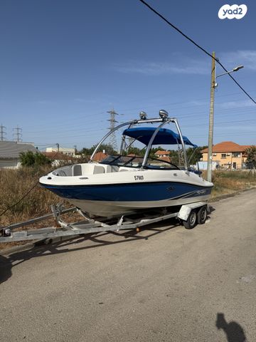 יאכטות - סירות מנוע