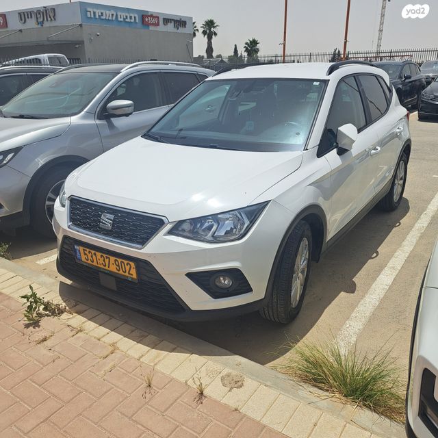 מודעת רכב סיאט ארונה
