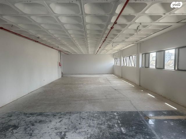 אולמות, הירקון 39, אזור תעשיה צפון, בני ברק