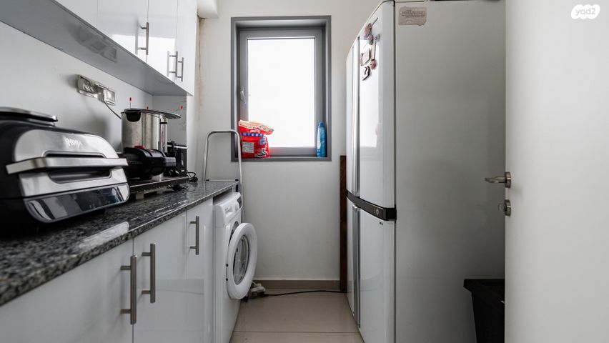 גג/ פנטהאוז, קורנית, סיגליות, באר שבע