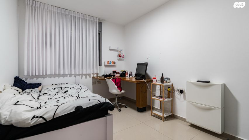 גג/ פנטהאוז, קורנית, סיגליות, באר שבע