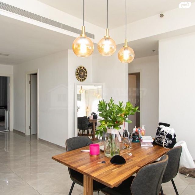 גג/ פנטהאוז, מעלות הבוצרים, מרכז הכרמל, חיפה