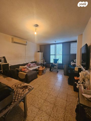 דירה, הנביאים, הנביאים, בת ים