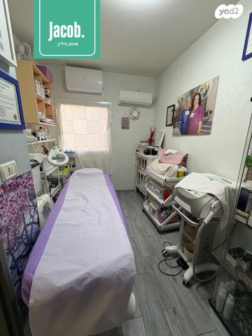 דירת גן, טירת כרמל