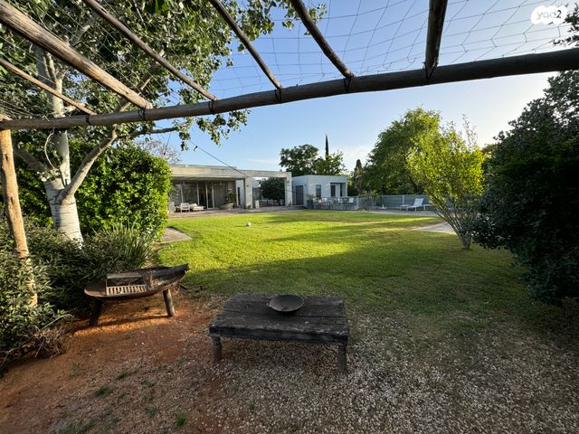 משק חקלאי/ נחלה, כפר הס