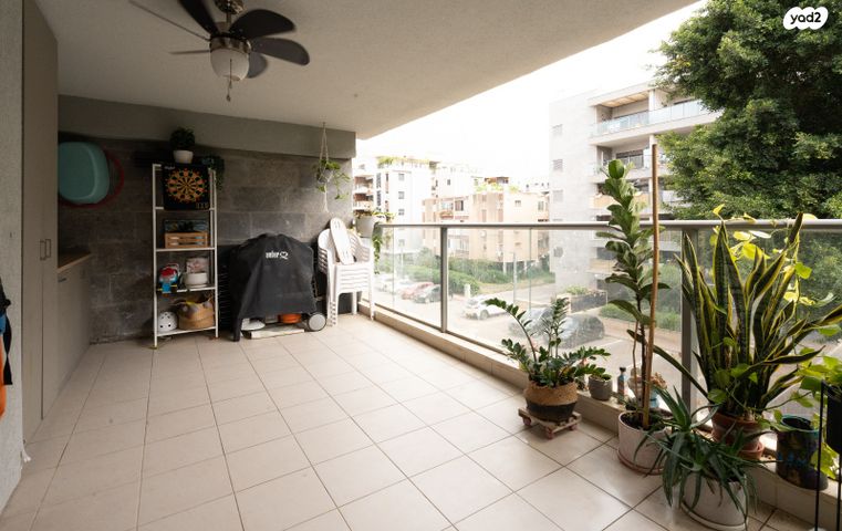 דירה, האילנות 25, הרצליה