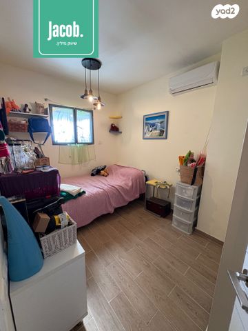 דירת גן, טירת כרמל