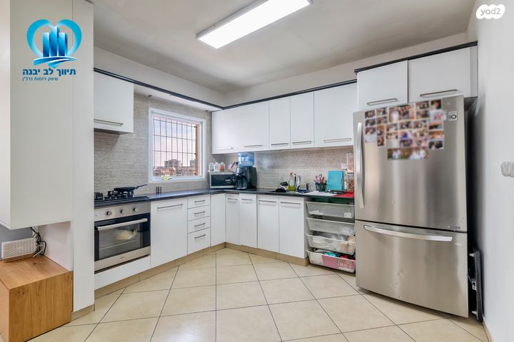 דירה, שדרות דואני, נאות בגין, לב יבנה, יבנה