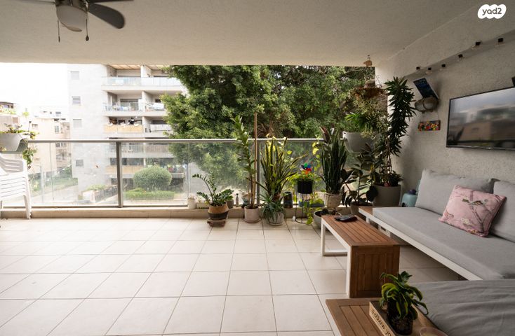 דירה, האילנות 25, הרצליה