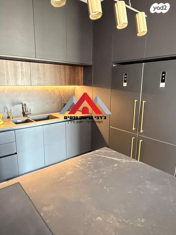 דופלקס, העצמאות, כפר גנים ג, פתח תקווה