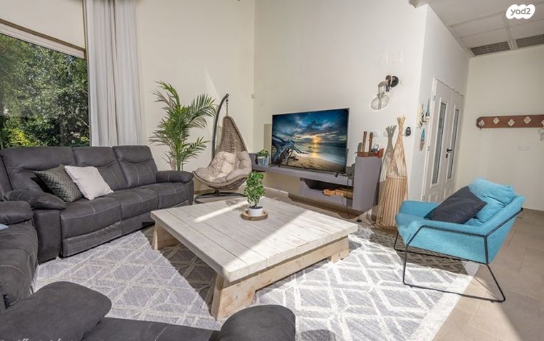 בית פרטי/ קוטג', כפר ורדים