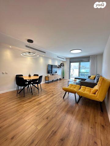 דירה, אליהו הנביא, פסגות אפק, ראש העין