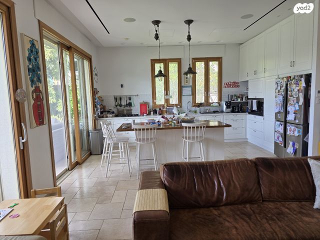 בית פרטי/ קוטג', אח"י אילת, הרצליה פיתוח, הרצליה