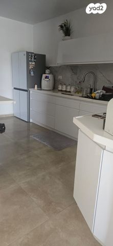 דירת גן, רמת ישי