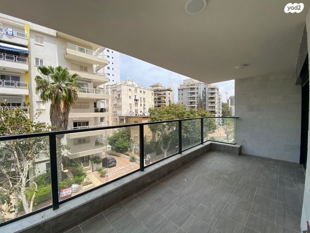 דירה, שדרות ח"ן, מרכז העיר דרום, נתניה