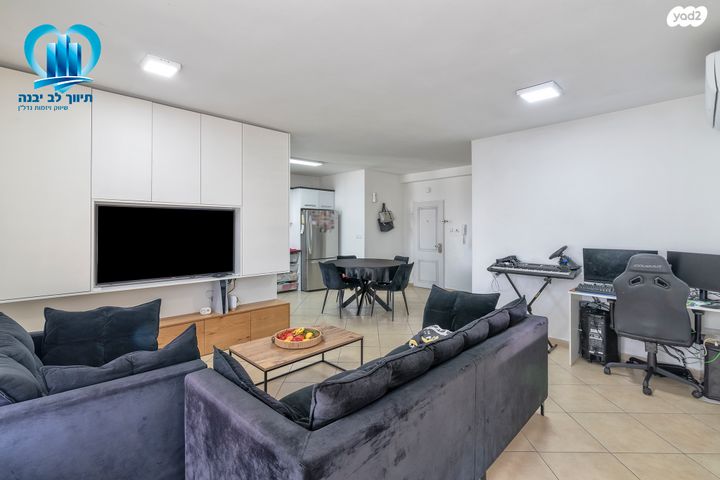 דירה, שדרות דואני, נאות בגין, לב יבנה, יבנה