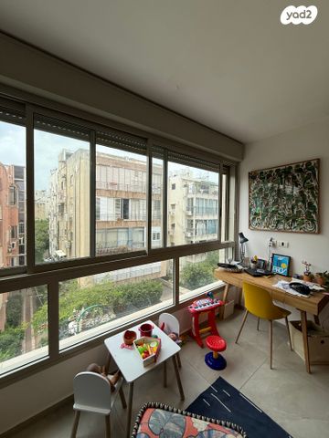 טשרניחובסקי 30