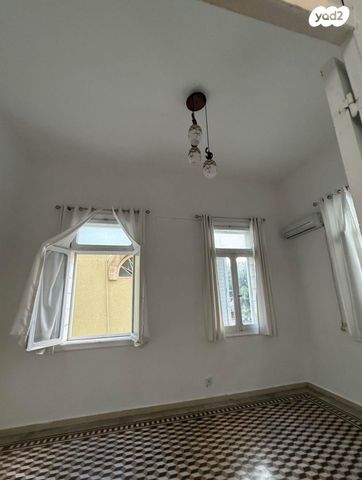 דירה, שדרות ירושלים, צהלון, שיכוני חסכון, תל אביב יפו