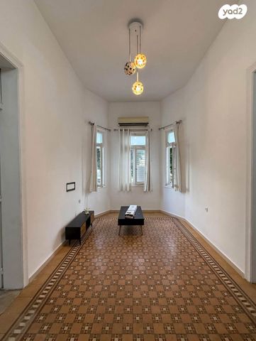 שדרות ירושלים 