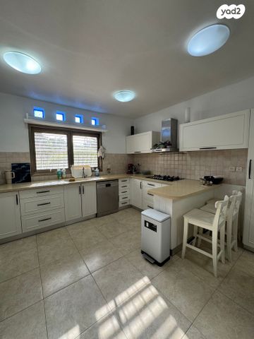 בית פרטי/ קוטג', זרח שעובי, מרמורק, רחובות