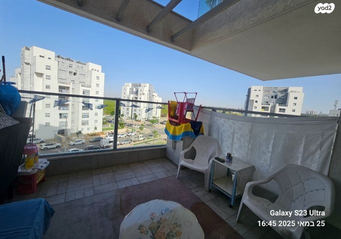 דירה, בית דגן