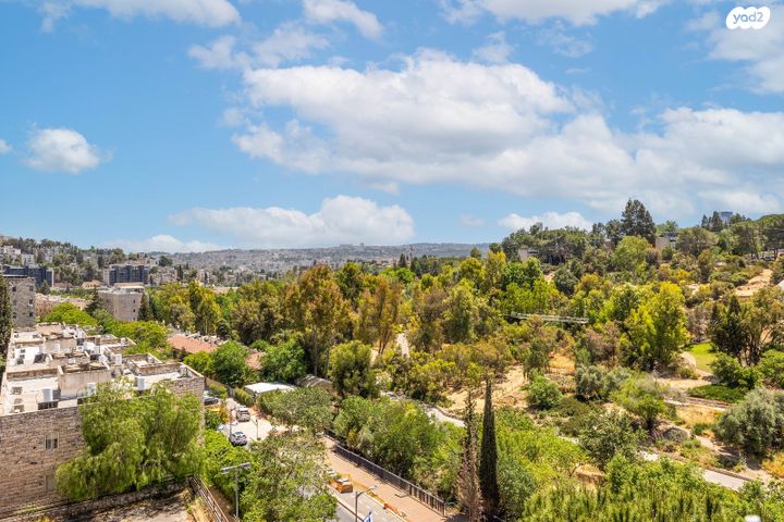 נווה שאנן 18