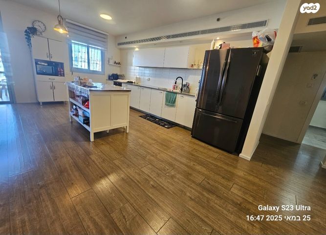 דירה, בית דגן