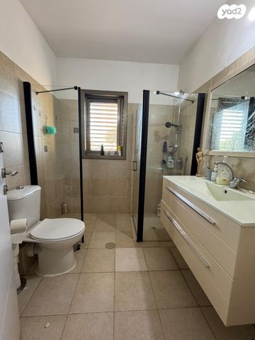 בית פרטי/ קוטג', זרח שעובי, מרמורק, רחובות