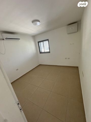 דירה, דפנה, סיגליות, באר שבע