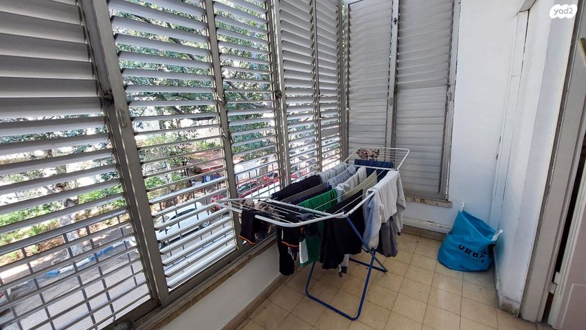 דירה, הצנחנים, גבעת הרמבם, גבעתיים