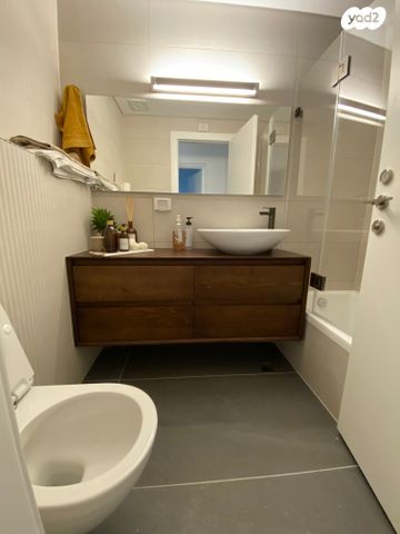 דירה, נאות אפקה ב', תל אביב יפו