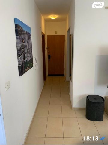 דירה, בית הלל 24, מונטיפיורי, הרכבת, תל אביב יפו