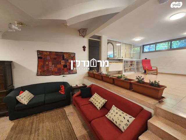 מרתף/ פרטר, שבטי ישראל, נווה ישראל, הרצליה