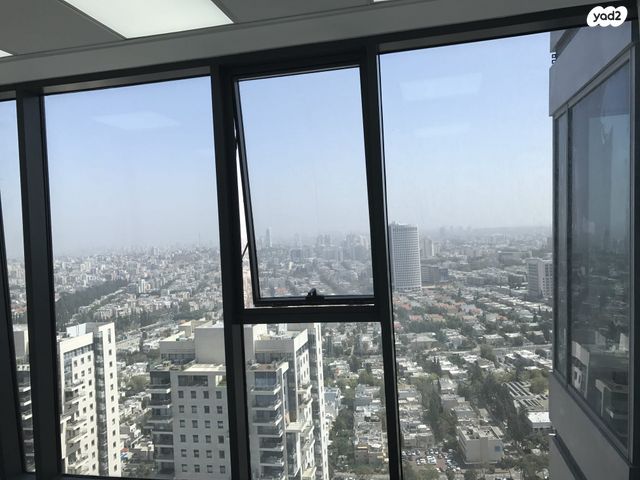 משרדים, יגאל אלון 94, תל אביב יפו