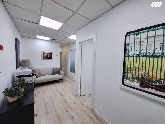 משרדים, הברזל, תל אביב יפו