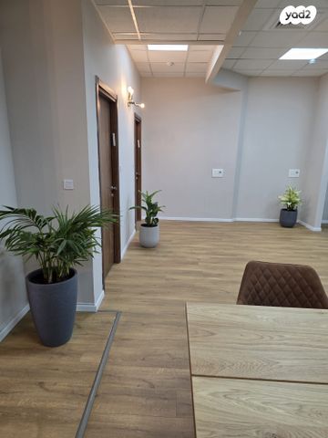 משרדים, החומה, מב"ת מערב, אזור תעשייה חדש, ראשון לציון