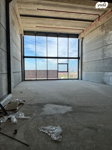 מחסנים, היהלומים, קרית איתנים, אשדוד