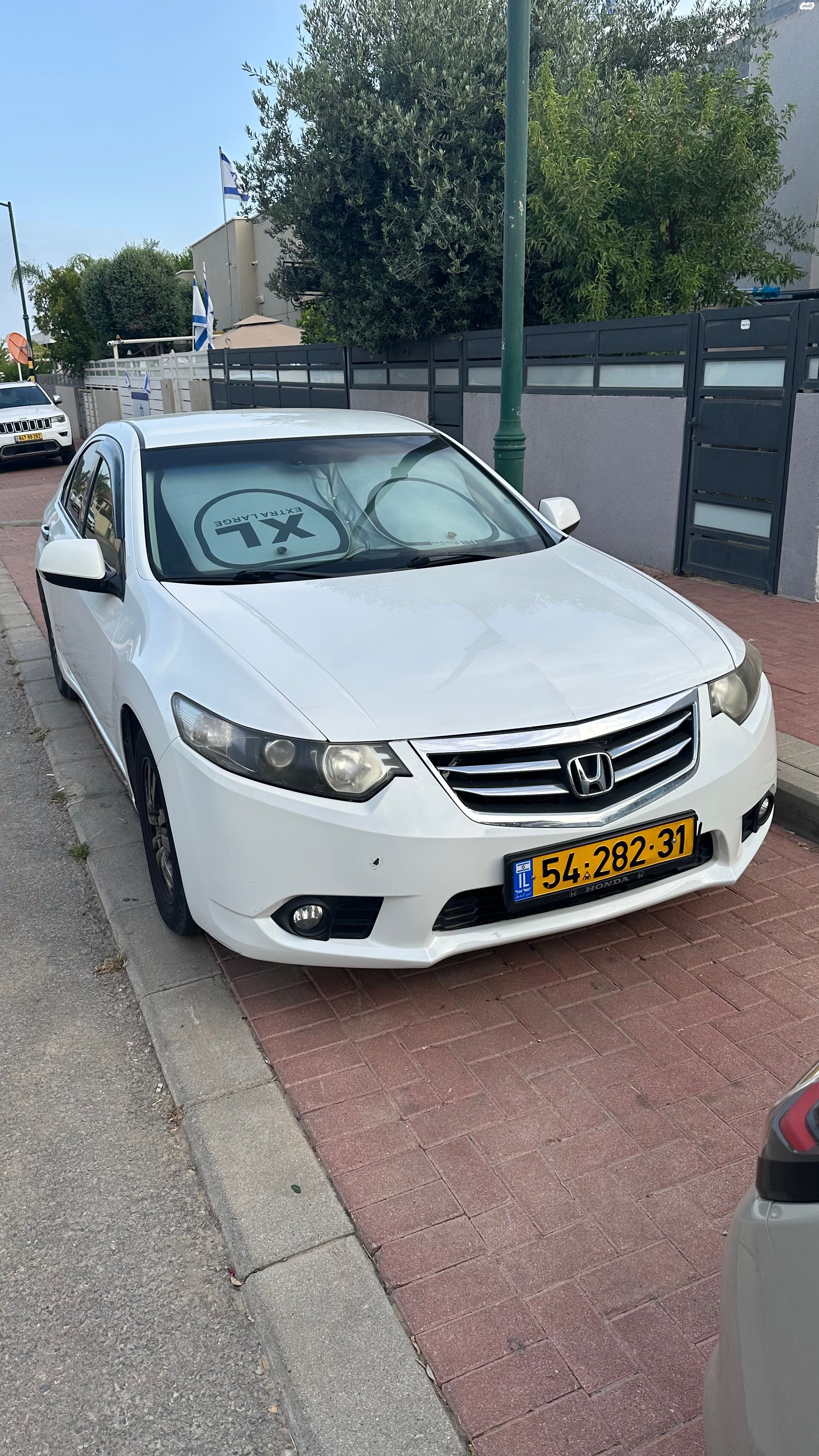 מודעת רכב הונדה אקורד