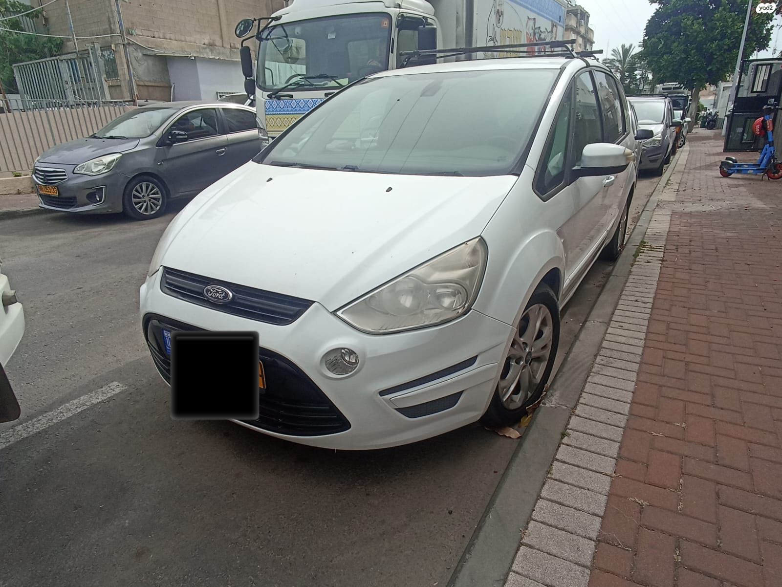 מודעת רכב פורד S-מקס